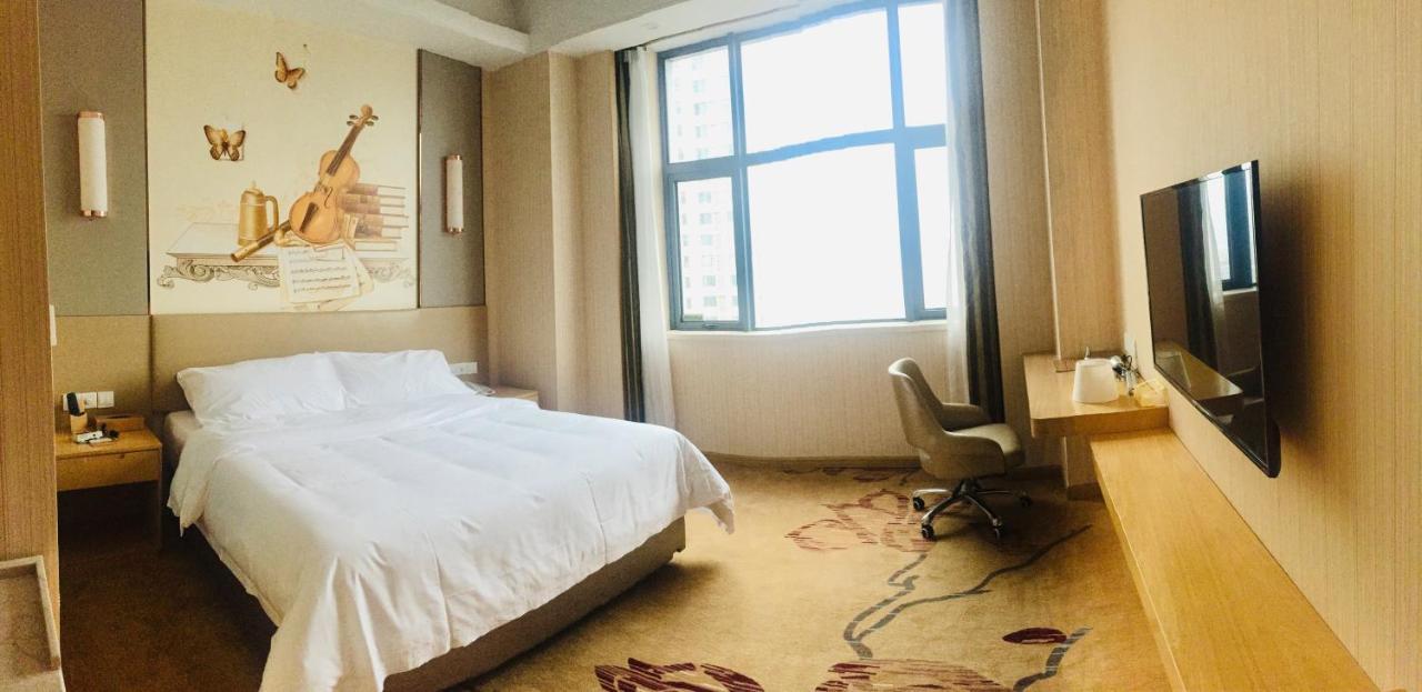 Vienna International Hotel 武汉 外观 照片